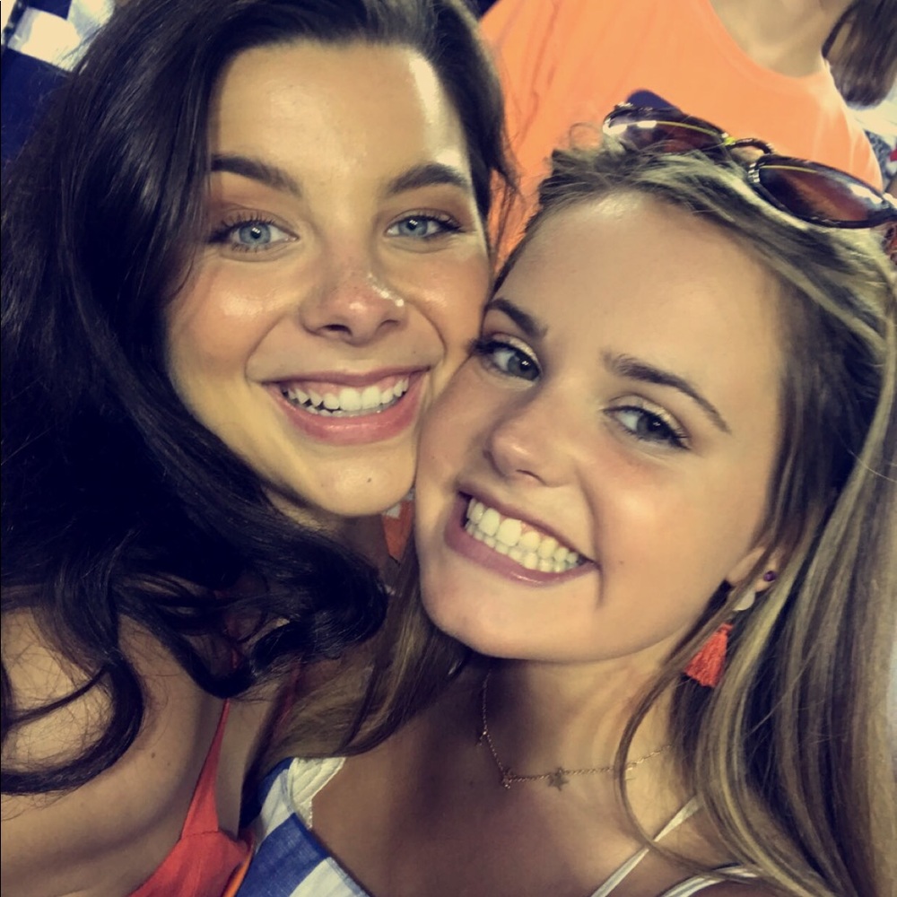 Meet your Posher, Molly